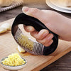 Curve Garlic Press Stainless Steel Garlic Crusher with Curve Handle Manual Garlic Mincer Tool Kitchen Tool Garlic Squeezer
