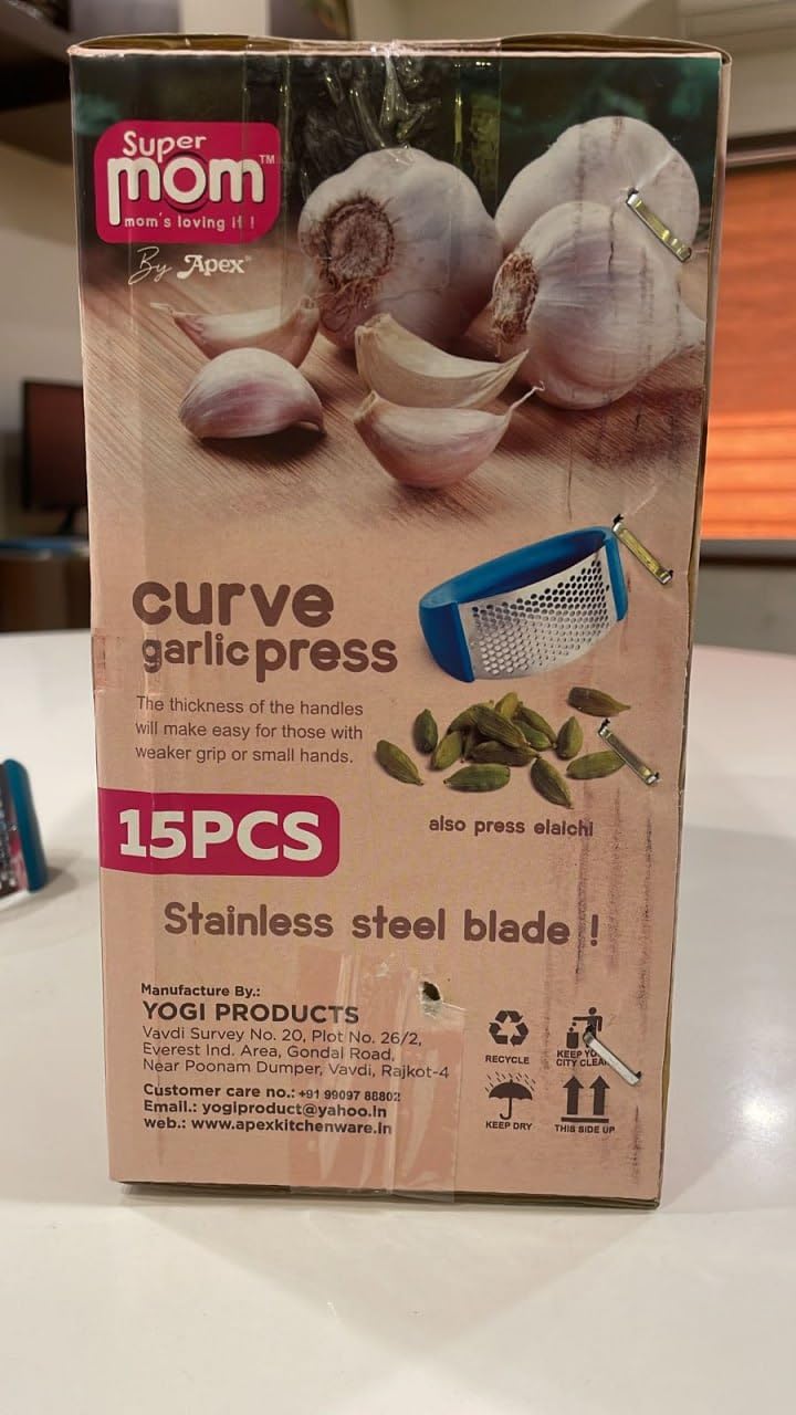 Curve Garlic Press Stainless Steel Garlic Crusher with Curve Handle Manual Garlic Mincer Tool Kitchen Tool Garlic Squeezer